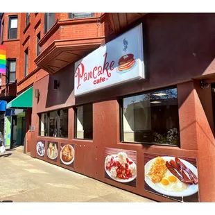 Pancake Cafe. (Corner Broadway St/Grace St) Breakfast Branch Bar. Pancakes Crepes Omelets Sandwiches Burgers etc. Cool!