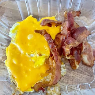 Eggs with cheese &amp; Bacon