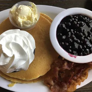 Blueberry Pancakes &amp; Bacon