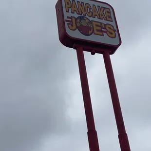 a pancake joes sign
