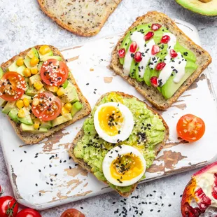 Avocado Healthy Toasts