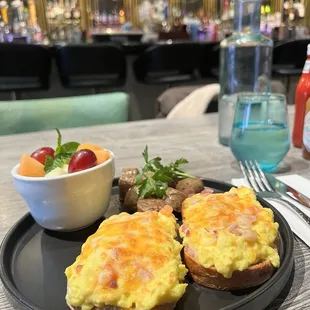 Cheese Scrambled Toast