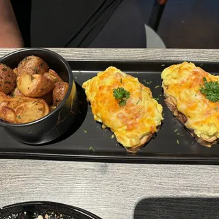 Cheese Scrambled Toast