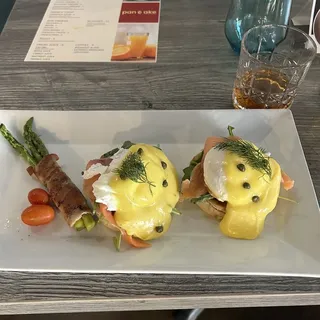 Eggs Alaskan Smoked Salmon