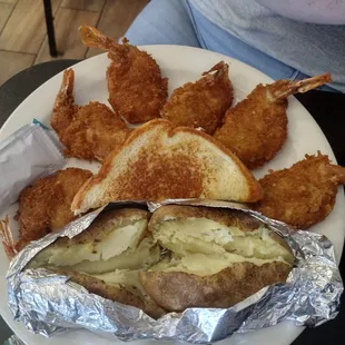 Shrimp with baked potato