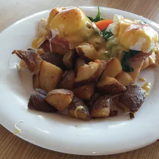 Waffle Eggs Benedict
