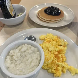 2 eggs w cheese, grits and pancakes w blueberry compote. Sugar free syrup