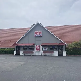 6/4/22 (sat); The exterior