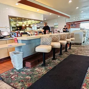 10/18/24 Counter/chairs