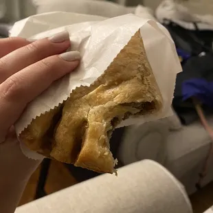 Pesto empanada