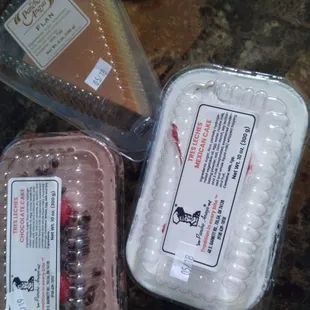 Tres leches... Vanilla and Chocolate. And a slice of flan