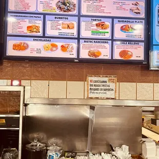 ramen and noodles, interior