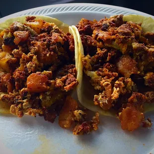 Chorizo potatoes and eggs yummy!