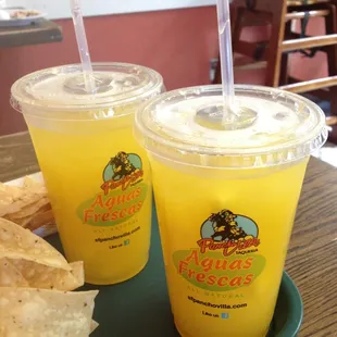 Mango aguas frescas!