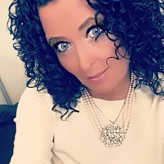 Nikki R.