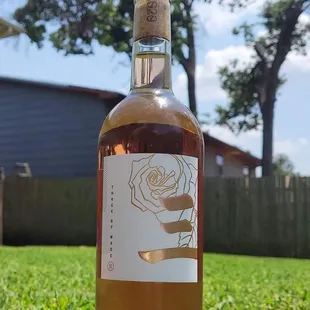Three by Dwayne Wade Rosé