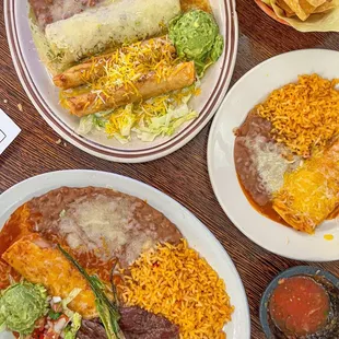 Carne asada, two item combo with chicken enchilada and rolled tacos, kids cheese enchilada all with unlimited chips and salsa!