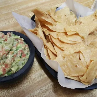 Guac on 12/26/2016. It was heavy on the fixings and light on actual advocado . But still very tasty.