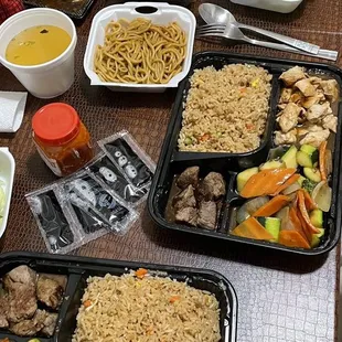 Hibachi filet mignon &amp; scallops, chicken, scallops, fried noodles, fried tofu, fried rice, Miso Soup &amp; edamame