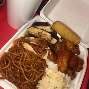 Look at the fresh and delicious food