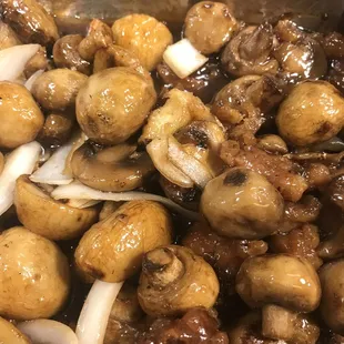 Yummy chicken n mushrooms