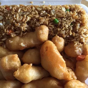 Sweet and sour chicken lunch combo