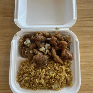 C43. Black Pepper Chicken Dinner Special