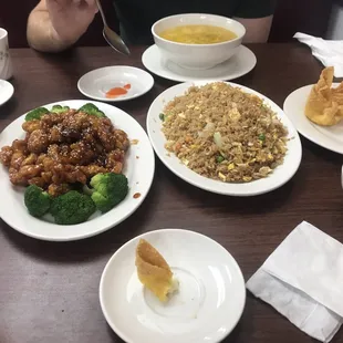 Sesame chicken with broccoli and egg fried rice
