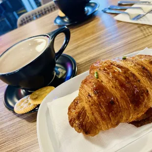 The best kind of friendships lift you up and let me gorge on delish calories of Mom's spicy chai and the KPop savory croissant.