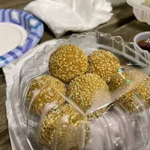 Sesame balls