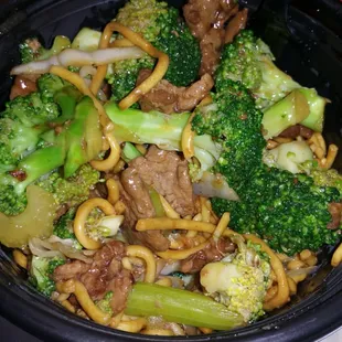 Bf broccoli w noodles bowl