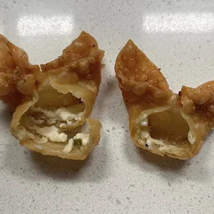 Cream Cheese Rangoons (3)