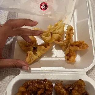 Cream Cheese Rangoons (3)