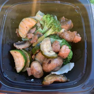 Greens and mushroom chicken ? Seriously?