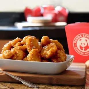 fried chicken wings, chicken, poultry, chicken wings and fried chicken, bbq wings, food, chicken wings, bbq chicken, fried chicken