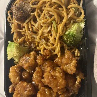 Orange Chicken, Beef Lo Mein, add broccoli