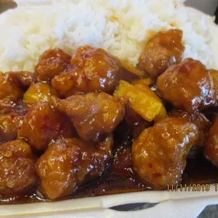 Panda Garden: Orange Chicken, requested no Broccoli. Nearly all of the Chicken pieces were White Meat.