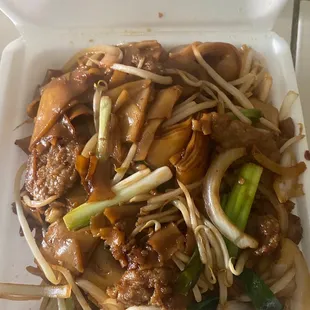 4. Beef Chow Fun