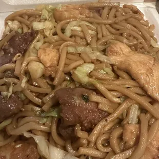 House chow mein