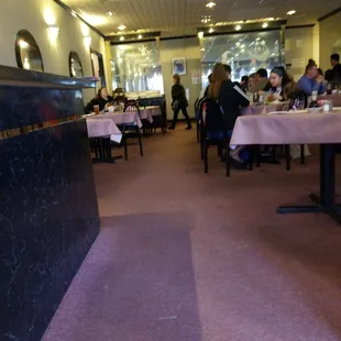 Small clean grrat for a quick lunch or a craving for chinese food like I have....