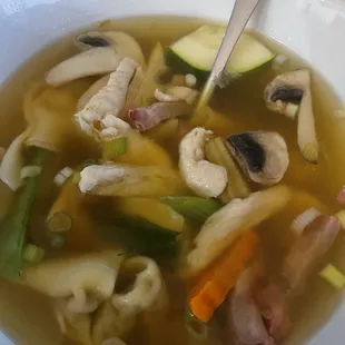 House Wonton soup