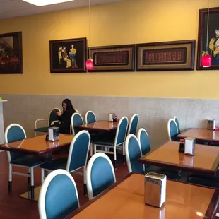 ramen and noodles, interior