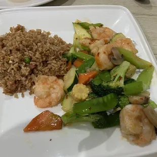 Shrimp w Veg Dinner Special