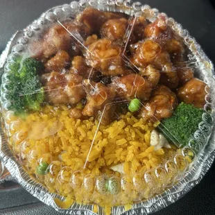 General tos and chicken fried rice