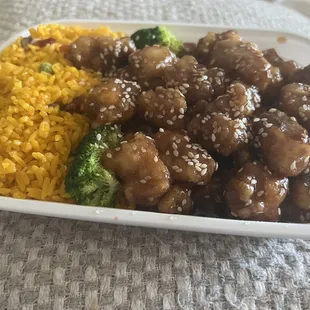 Sesame Chicken Lunch Special