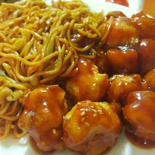 noodle dish, noodle soup, ramen, food, noodles, ramen and noodles