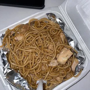 Chicken lo-mien