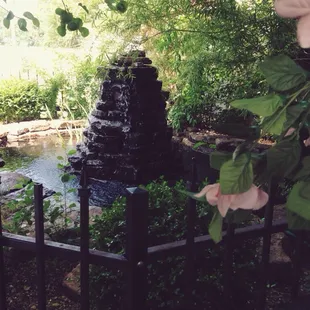 Lovely exterior waterfalls. Love seeing their quality even before I've entered their building. Was a great first impression.