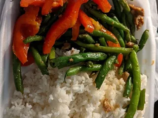Chin’s Kitchen