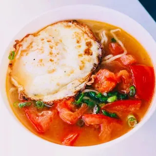 Tomato & Egg Noodle Soup